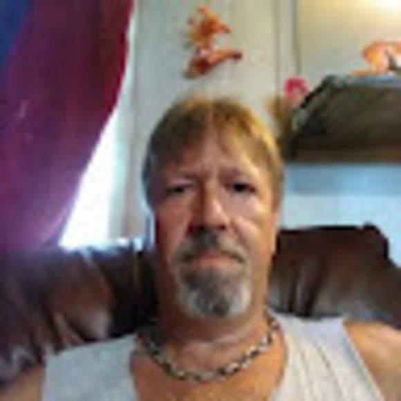 Meet your Posher, Chris - Picture 1 of 1